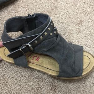 Girls blowfish sandals